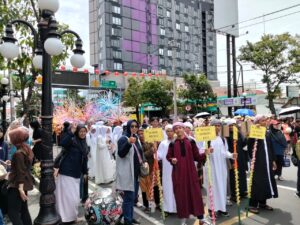 Keren! Vibe Wali dan Santri Ala SMK Muhammadiyah 1 Semarang Jadikan Dugderan Makin Meriah